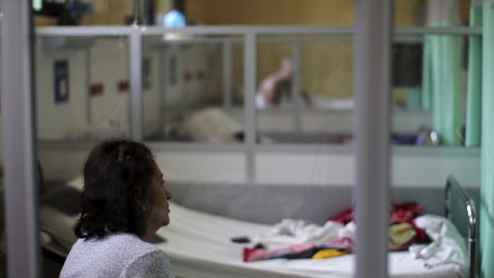 Declaran emergencia en cinco regiones de Perú por brote de síndrome de Guillain-Barré