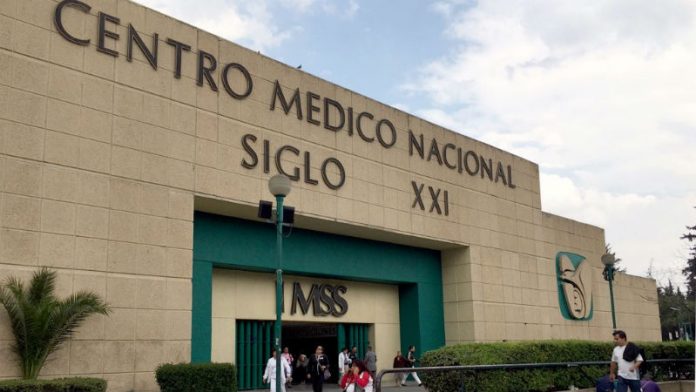 El IMSS recuerda el primer transplante de riñon hecho en sus instalaciones