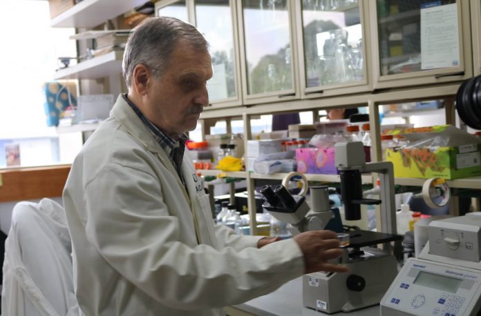 Investigadores de la UNAM trabajan en vacuna y tratamiento para COVID-19