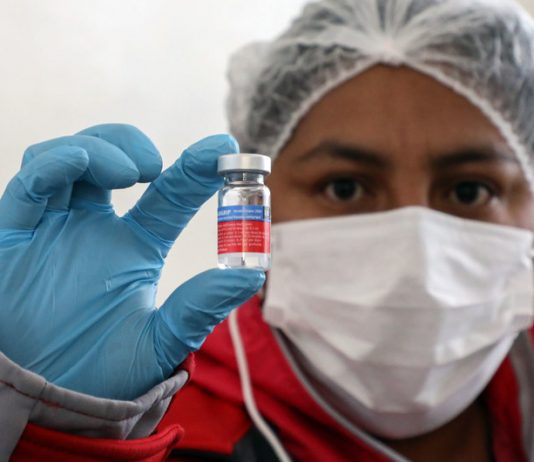 Alérgicos graves a vacuna contra COVID-19 no deben recibir segunda dosis: López-Gatell