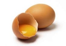 Comer dos huevos al día no hace daño a la salud, asegura experto de la UNAM