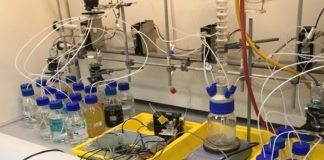 Un robot autónomo realiza experimentos químicos para esclarecer orígenes de la vida