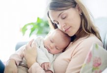 La voz materna reduce dolor en bebés prematuros