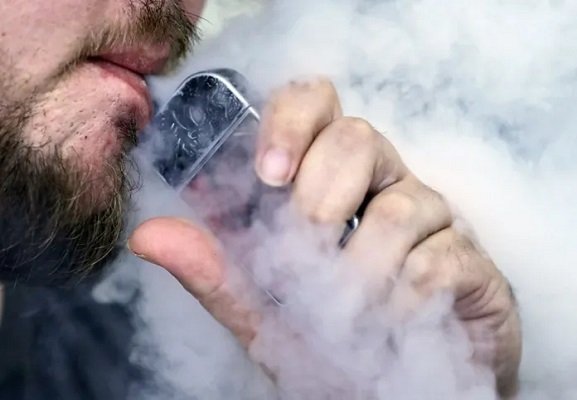 ¿Los cigarros electrónicos combaten el tabaquismo?